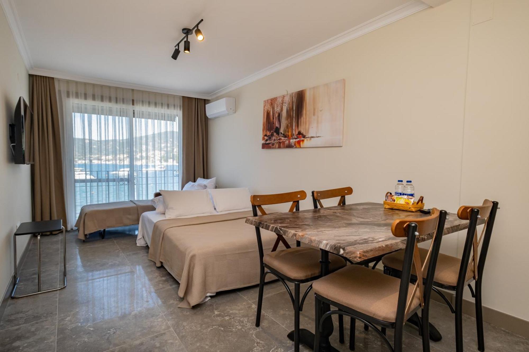 Bd Suites Foca Exterior photo